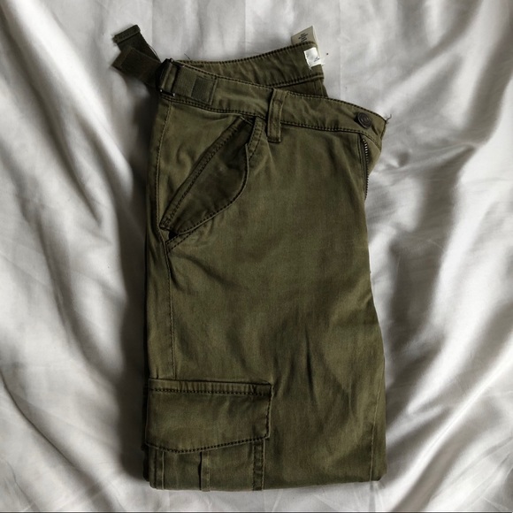 ✨SOLD✨ Cargo Skinny Pants - Picture 1 of 8